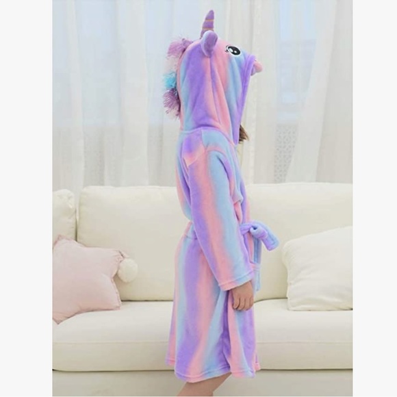 NWT Doctor Unicorn Bright Purple Size 7-9 Years Bath Sleep Robe - Picture 6 of 10